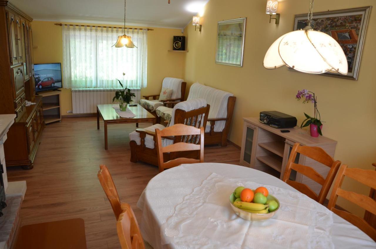 Villa Fragola - Holiday House With Large Garden Tinjan Exteriér fotografie